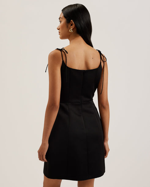{{ product.type }} - Ted Baker London - Kosovo - KAVALA